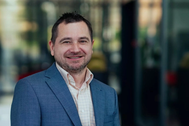 Chiplets and Automotive Computing – Interview with Bart Placklé, Imec